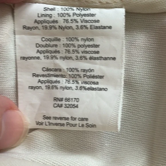 Anthropologie | Geisha Designs | Sugared Ruby Red Lace Dress | Size 6 - Picture 16 of 17